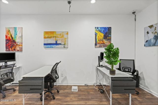 402 Broadway, Albany, NY 12207
