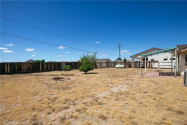 10416 Peach Avenue, California City, CA 93505