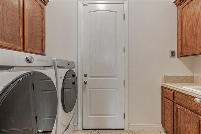 16360 Goat Ranch Road, Springville, CA 93265