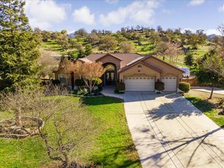 16360 Goat Ranch Road, Springville, CA 93265