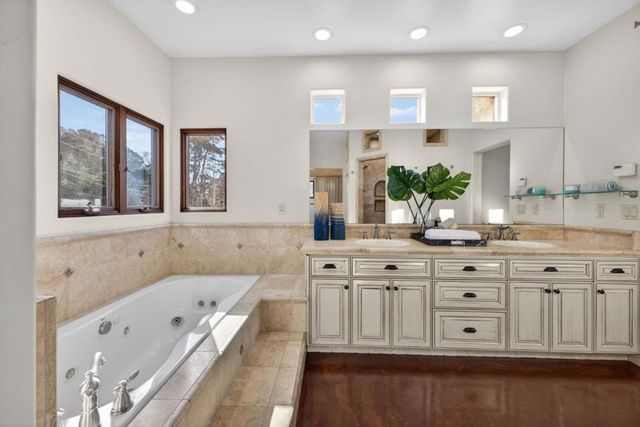 329 Los Altos Drive, Aptos, CA 95003