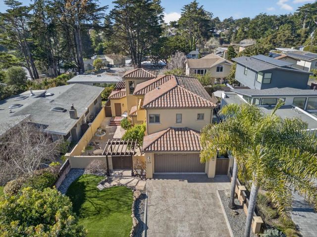 329 Los Altos Drive, Aptos, CA 95003