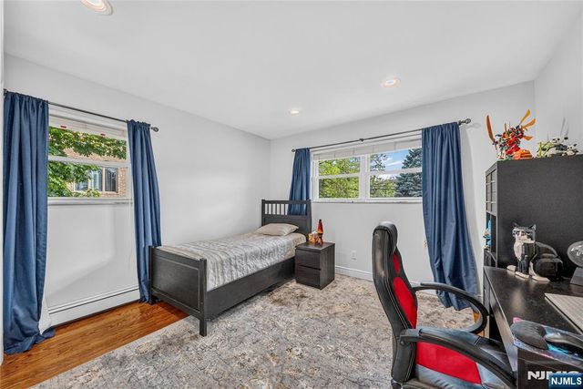 1026 Harvard Place, Fort Lee, NJ 07024