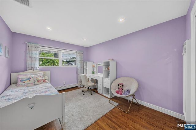 1026 Harvard Place, Fort Lee, NJ 07024