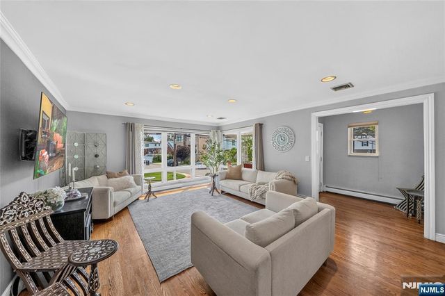 1026 Harvard Place, Fort Lee, NJ 07024