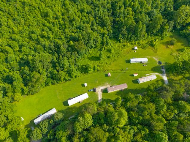 119 Nightingale Lane, Girdler, KY 40943