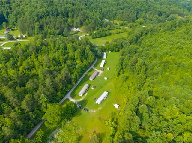 119 Nightingale Lane, Girdler, KY 40943