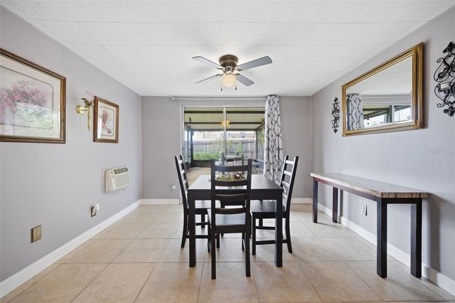 8019 CORNWALL LANE, Tampa, FL 33615