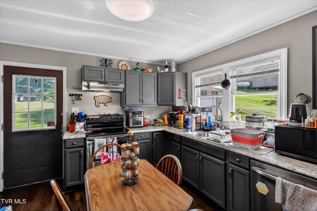 165 Main Street, Mosheim, TN 37818