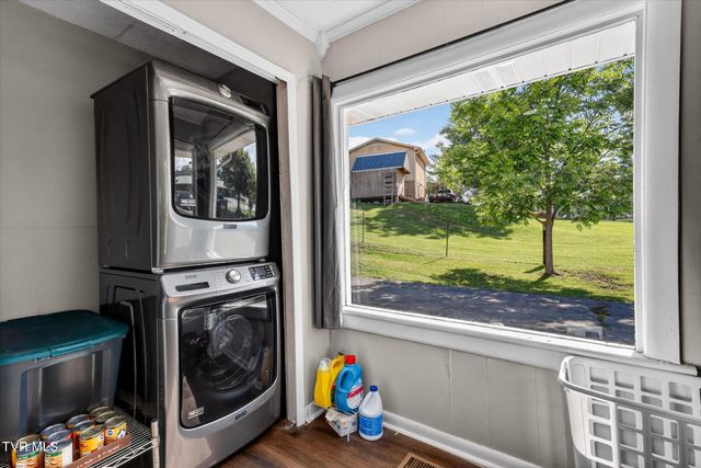 165 Main Street, Mosheim, TN 37818