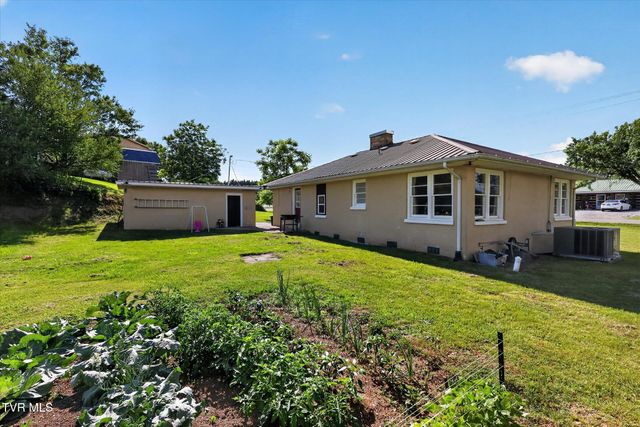 165 Main Street, Mosheim, TN 37818