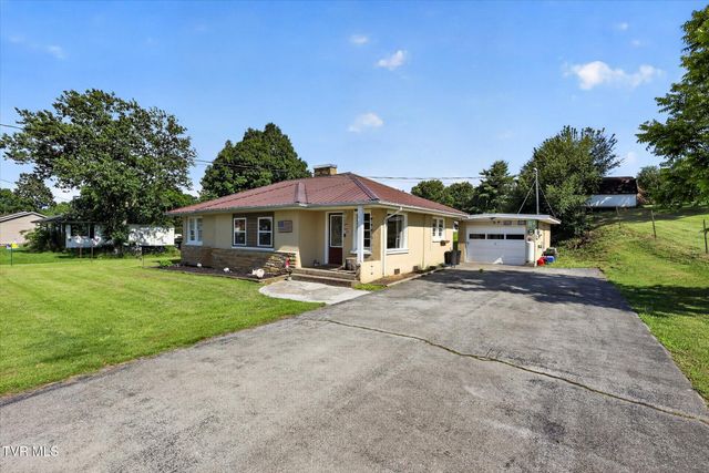 165 Main Street, Mosheim, TN 37818