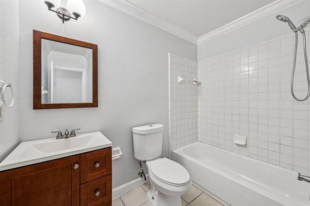 926 LAKE DESTINY ROAD F, Altamonte Springs, FL 32714