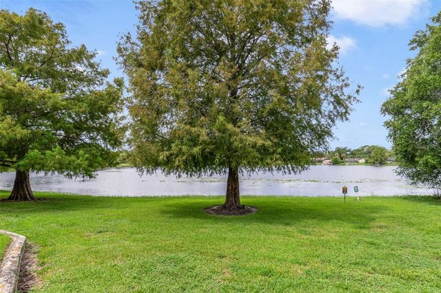 926 LAKE DESTINY ROAD F, Altamonte Springs, FL 32714