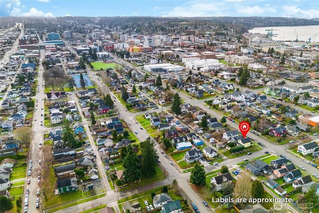 2201 Rockefeller Avenue, Everett, WA 98201