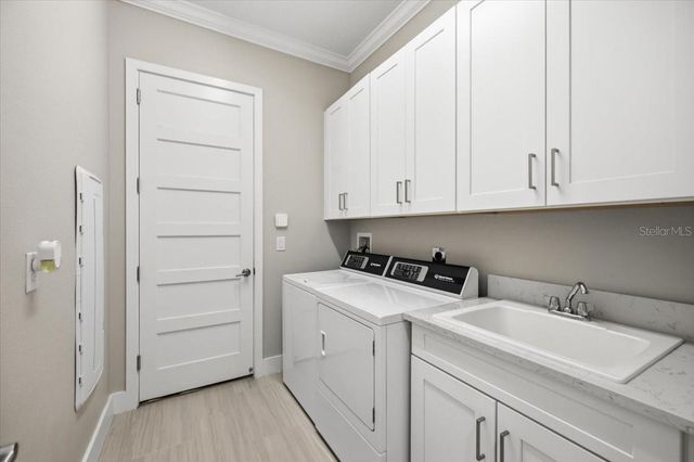2110 E 6TH STREET W, Palmetto, FL 34221
