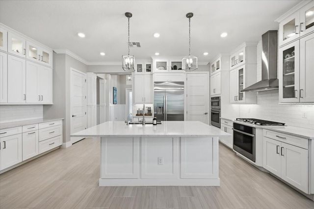 2110 E 6TH STREET W, Palmetto, FL 34221