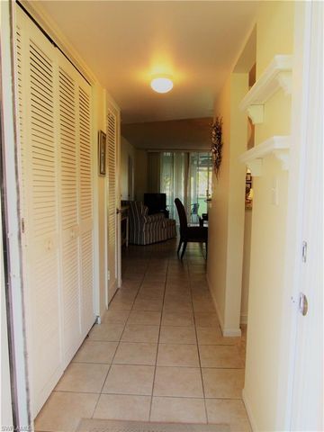 100 Forest Lakes BLVD 109, Naples, FL 34105