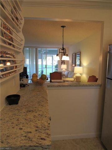 100 Forest Lakes BLVD 109, Naples, FL 34105
