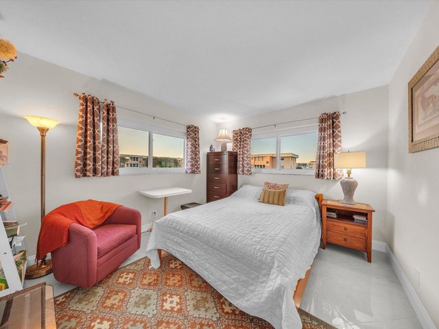 2515 NE 1st Court 314, Boynton Beach, FL 33435