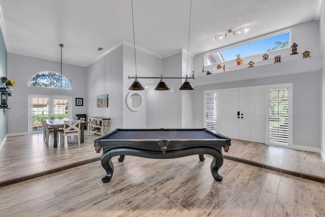 5440 NW 77th Terrace, Coral Springs, FL 33067