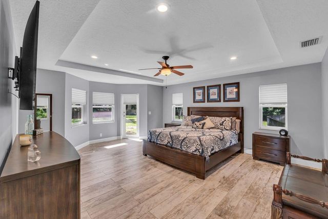 5440 NW 77th Terrace, Coral Springs, FL 33067