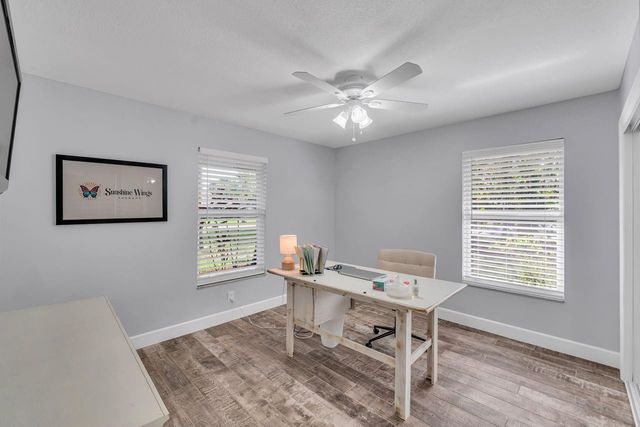 5440 NW 77th Terrace, Coral Springs, FL 33067