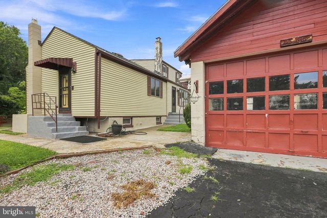 260 SOMERSET ST, Ewing, NJ 08638