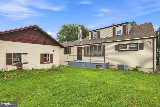 260 SOMERSET ST, Ewing, NJ 08638