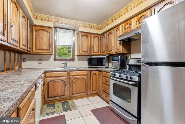 260 SOMERSET ST, Ewing, NJ 08638