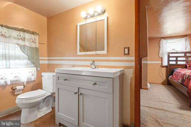 260 SOMERSET ST, Ewing, NJ 08638