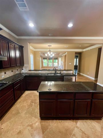 2216 Rivina DR, Austin, TX 78733