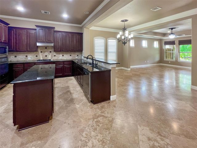 2216 Rivina DR, Austin, TX 78733
