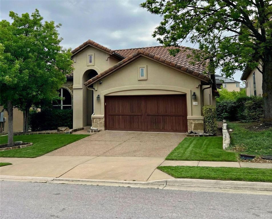 2216 Rivina DR, Austin, TX 78733