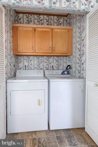 16 BRIAN CT, Stevens, PA 17578
