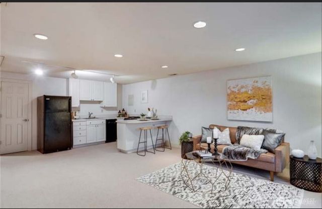 8228 24th street Court W, University Place, WA 98466