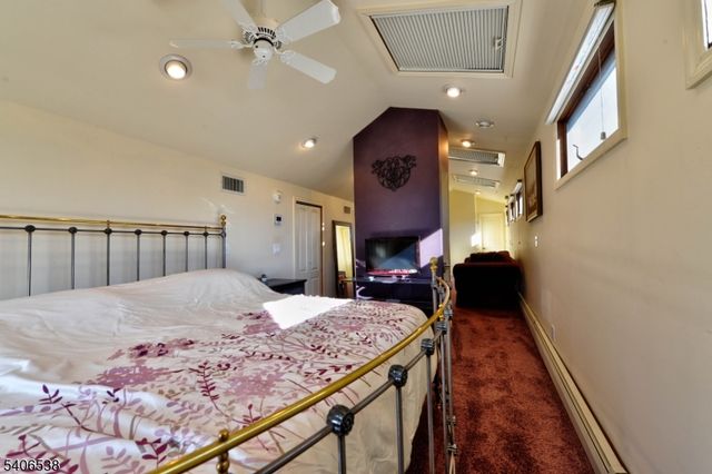 54 Yost Pl, Fair Lawn Boro, NJ 07410