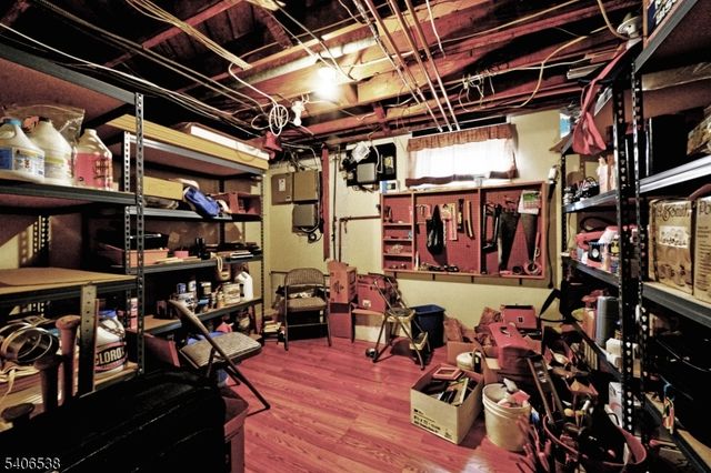 54 Yost Pl, Fair Lawn Boro, NJ 07410