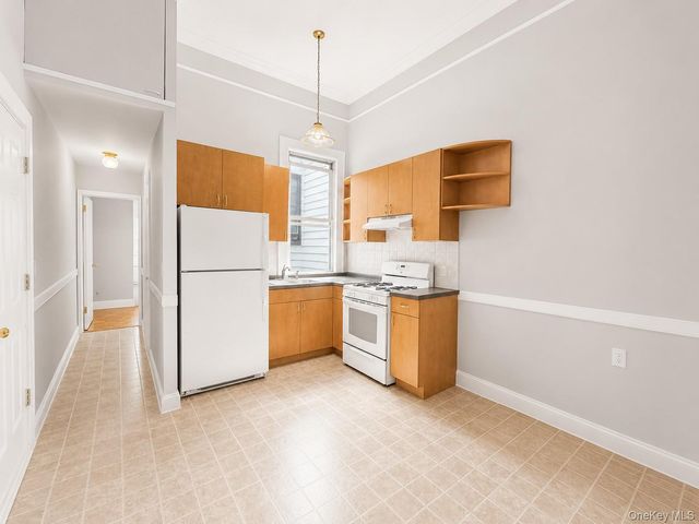 787 Woodward Avenue 1L, Ridgewood, NY 11385