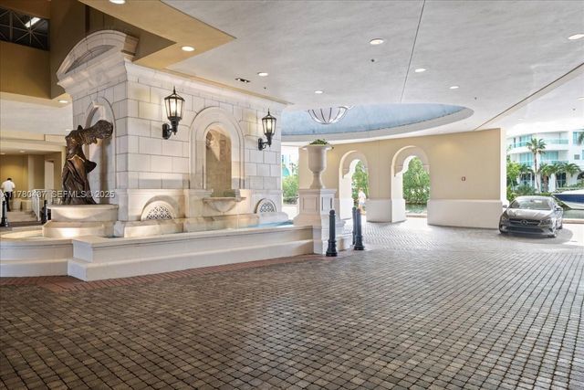 200 Sunny Isle Boulevard 21202, Sunny Isles Beach, FL 33160