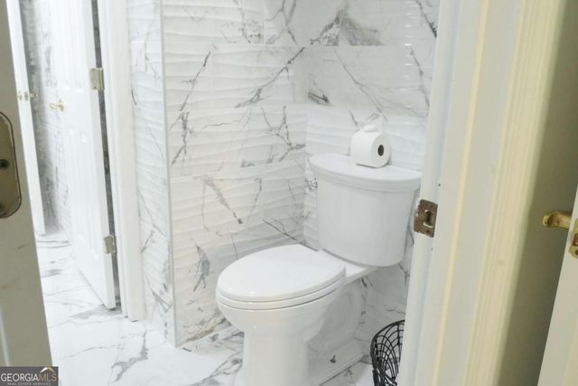 11370 Saint Patrice Way, Alpharetta, GA 30022