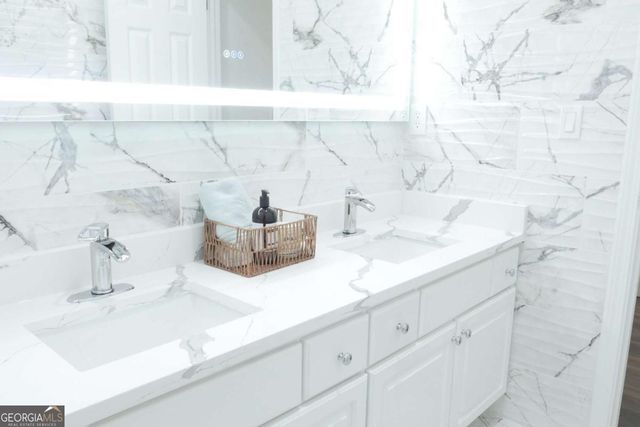 11370 Saint Patrice Way, Alpharetta, GA 30022