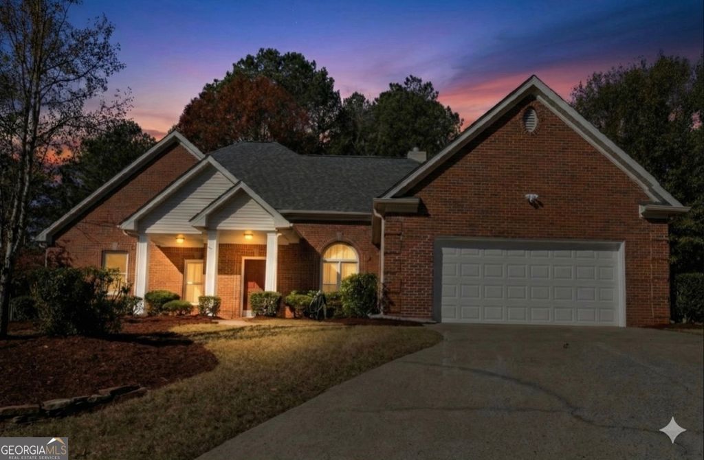 11370 Saint Patrice Way, Alpharetta, GA 30022