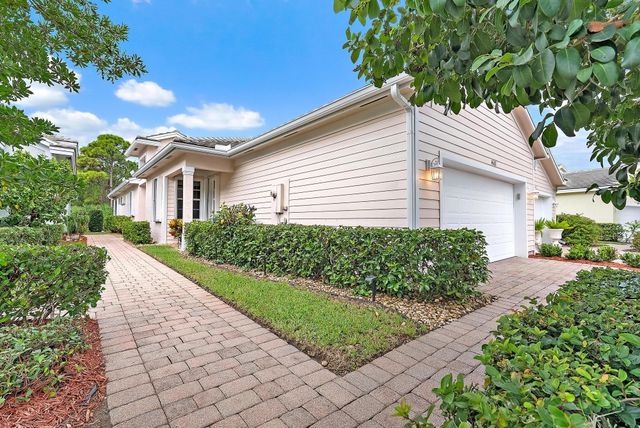 4662 SE Bridgetown Court, Stuart, FL 34997