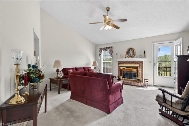 5719 Rolling Meadows Road, Randleman, NC 27317