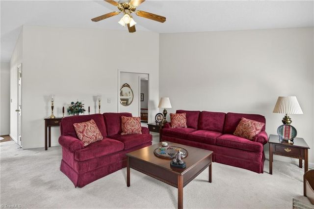 5719 Rolling Meadows Road, Randleman, NC 27317