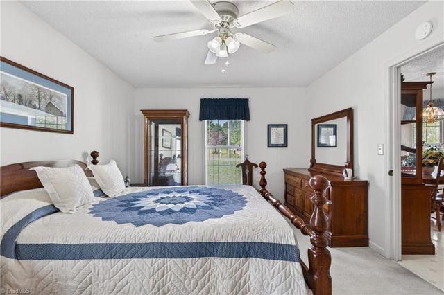 5719 Rolling Meadows Road, Randleman, NC 27317