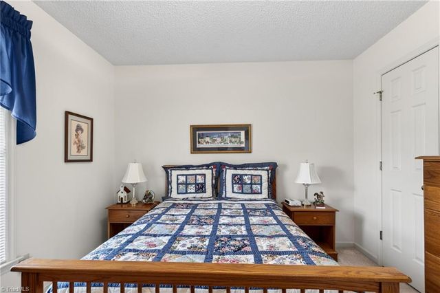 5719 Rolling Meadows Road, Randleman, NC 27317
