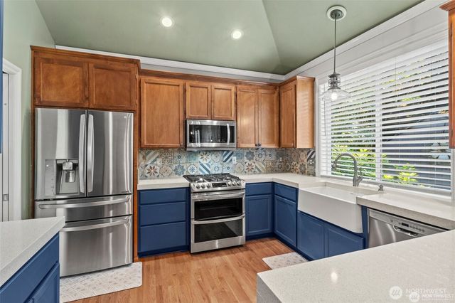 18302 92nd Avenue E, Puyallup, WA 98375