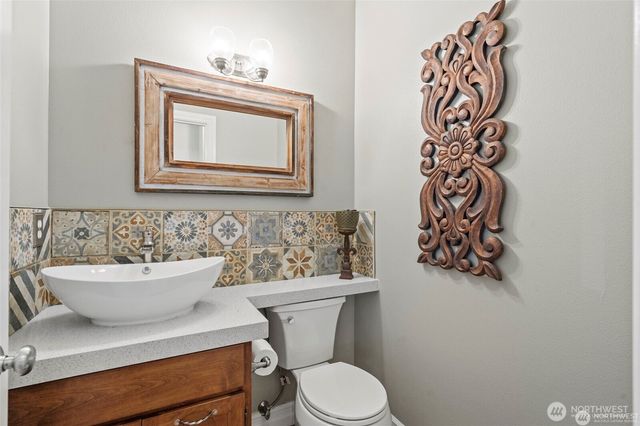 18302 92nd Avenue E, Puyallup, WA 98375